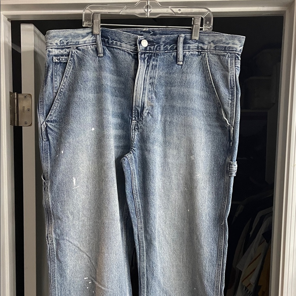 GAP Men's Relaxed Denim Jeans - Light Blue 34x32 straight legs